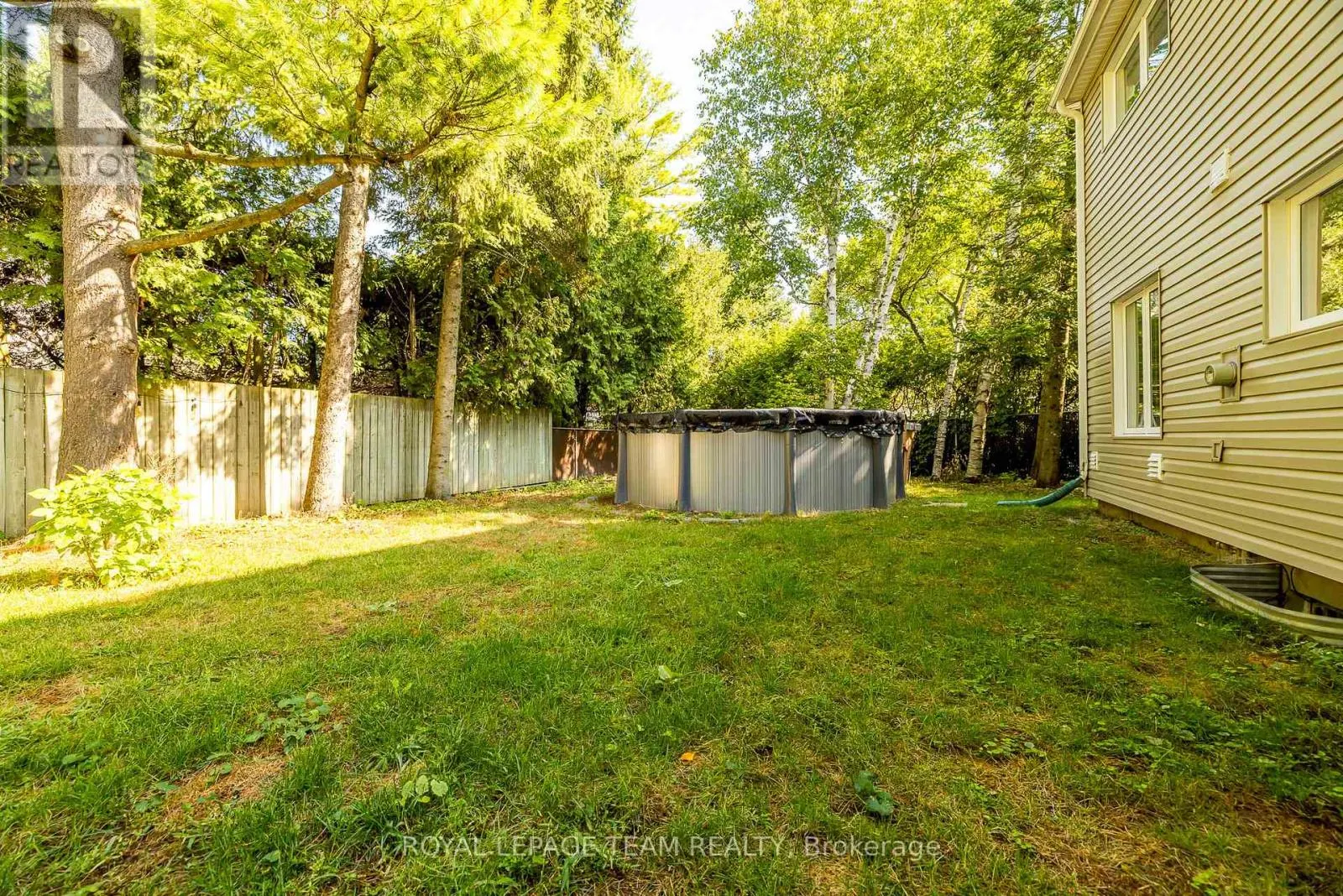 47 GLENDENNING DRIVE