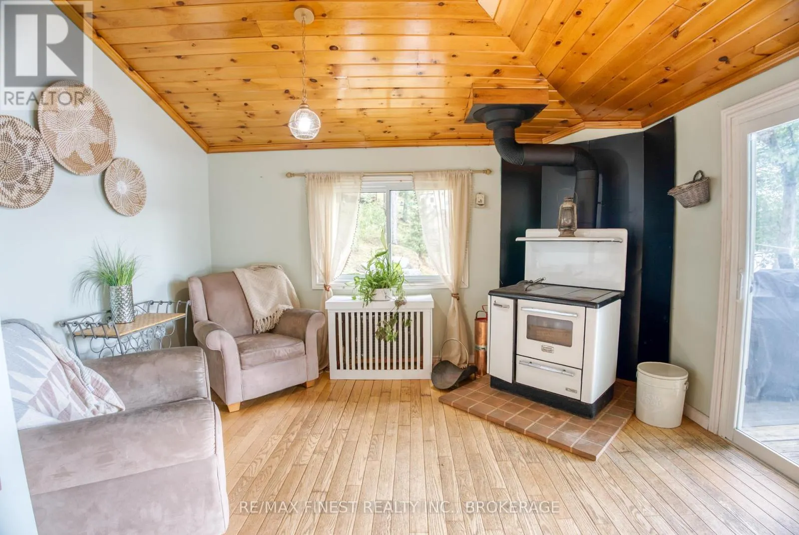 60C STINSON LANE