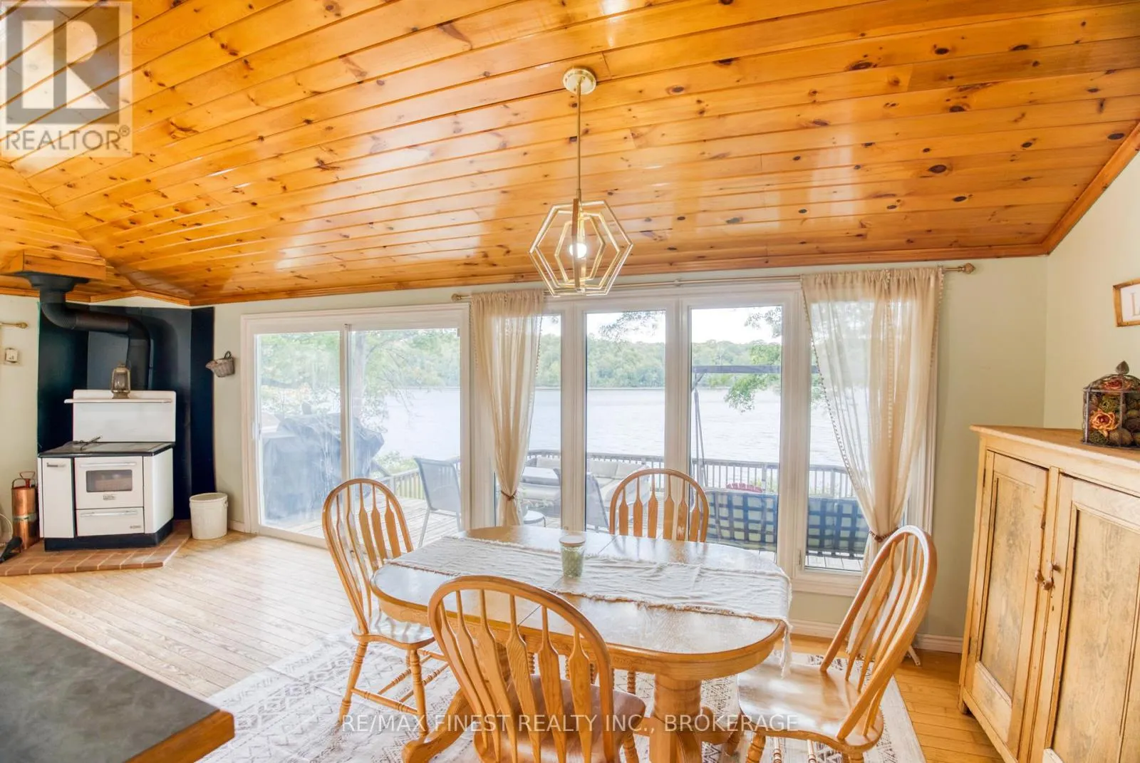 60C STINSON LANE