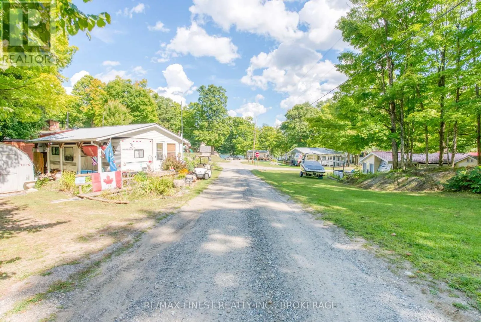 60C STINSON LANE