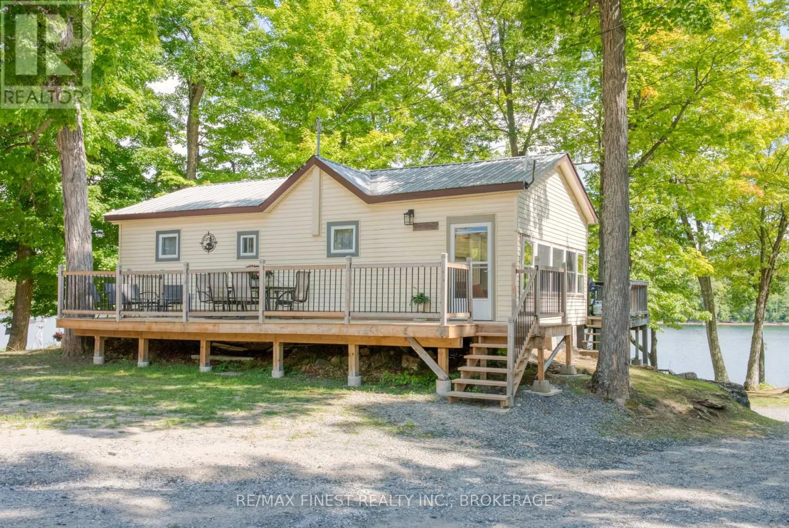 60C STINSON LANE