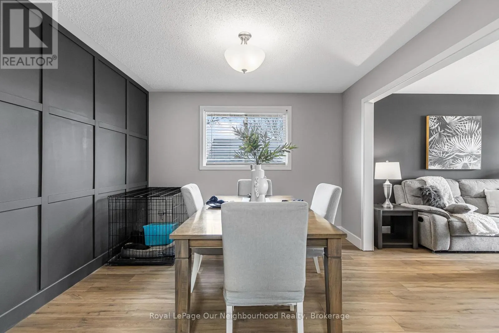 2 WOODFERN ROAD