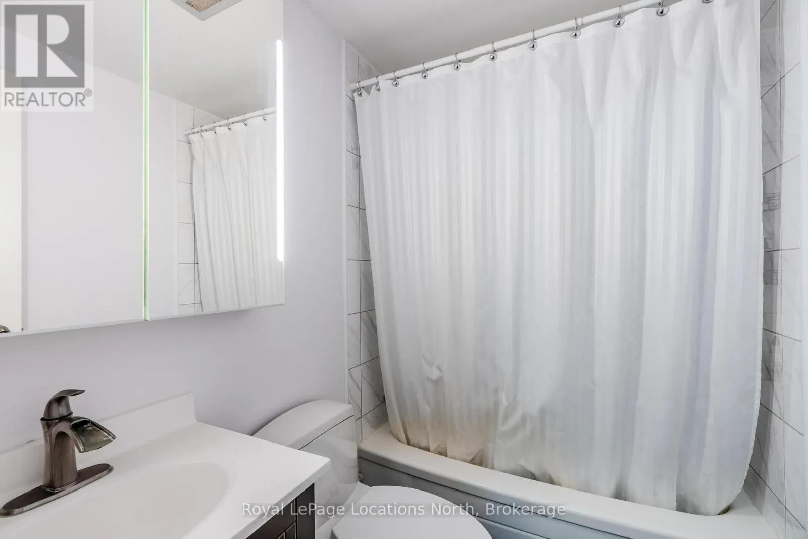 38 - 187 GRULKE STREET, #38