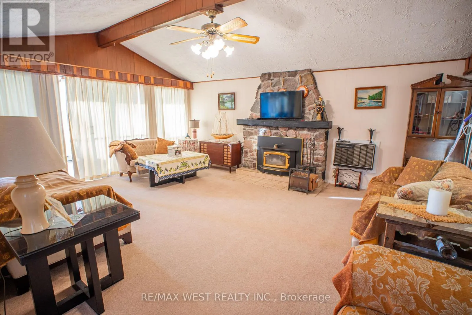 1392 ISLAND VIEW DRIVE