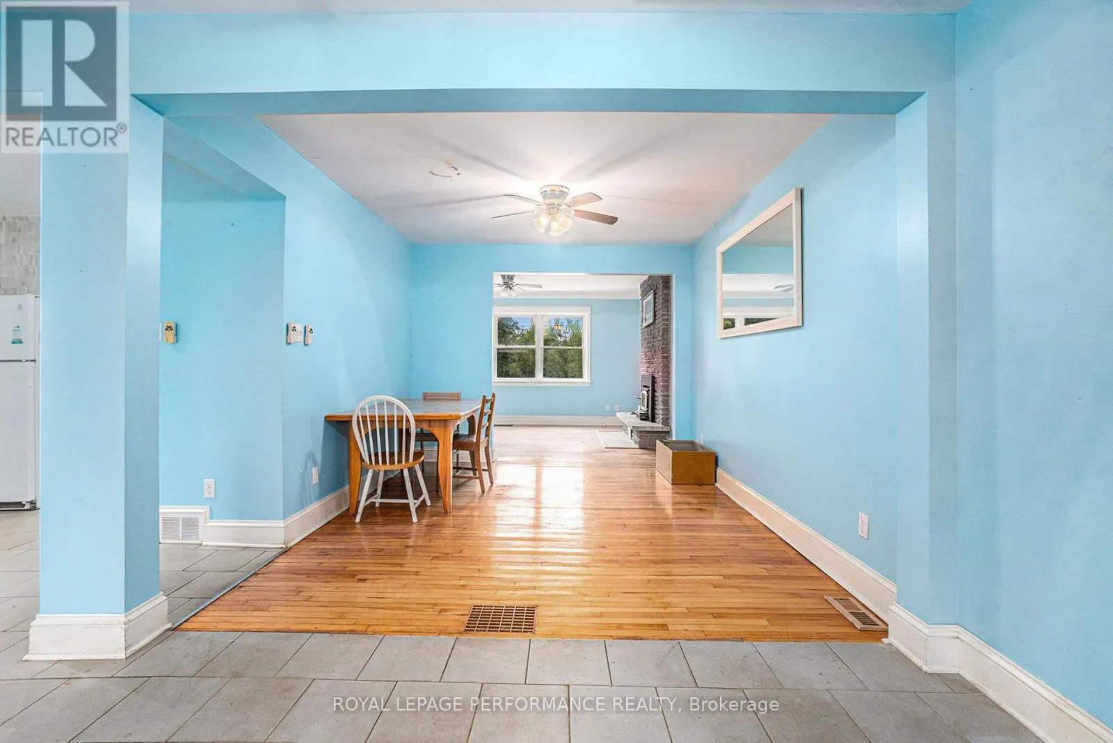 223 CARLETON AVENUE