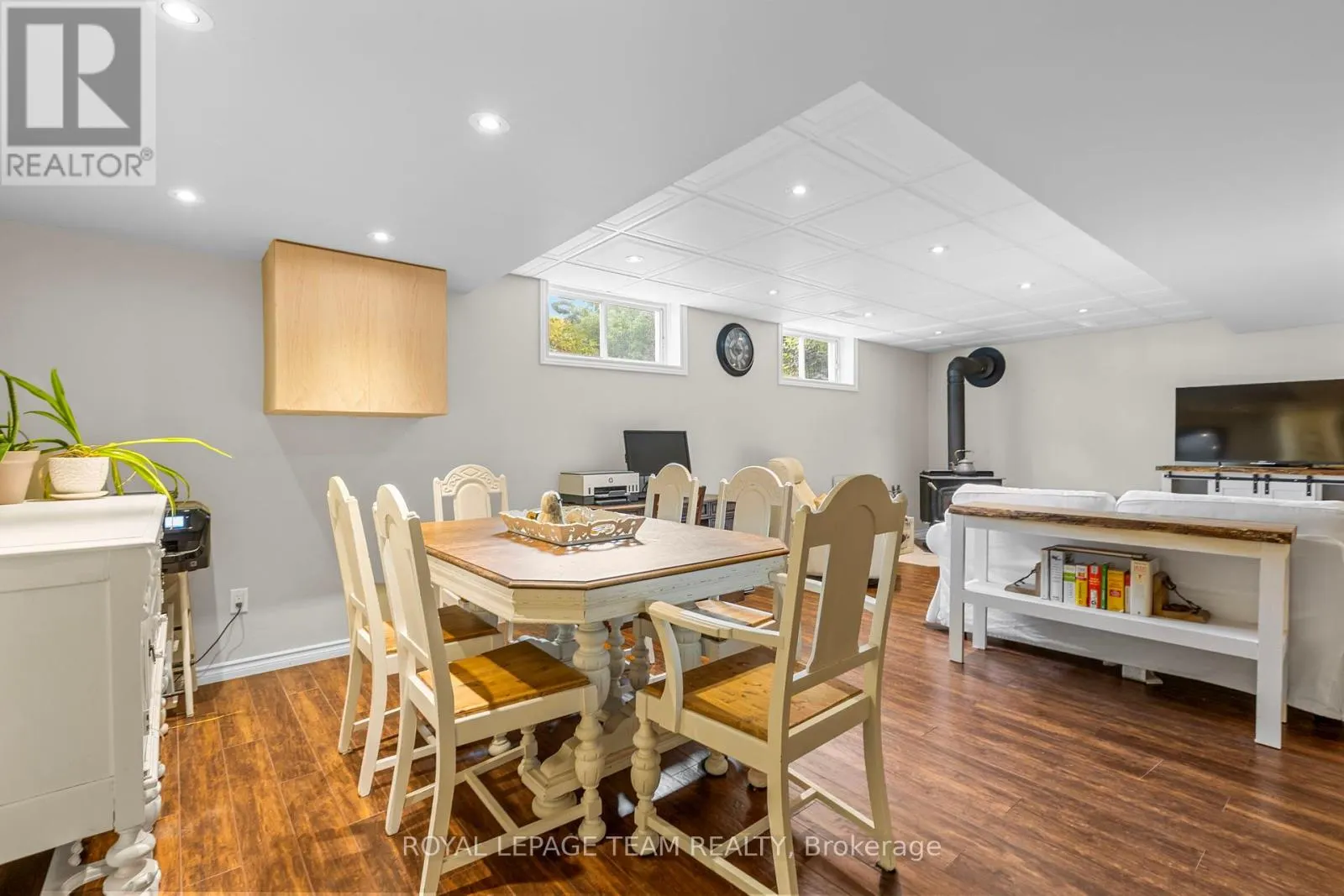15 EMPRESS DRIVE