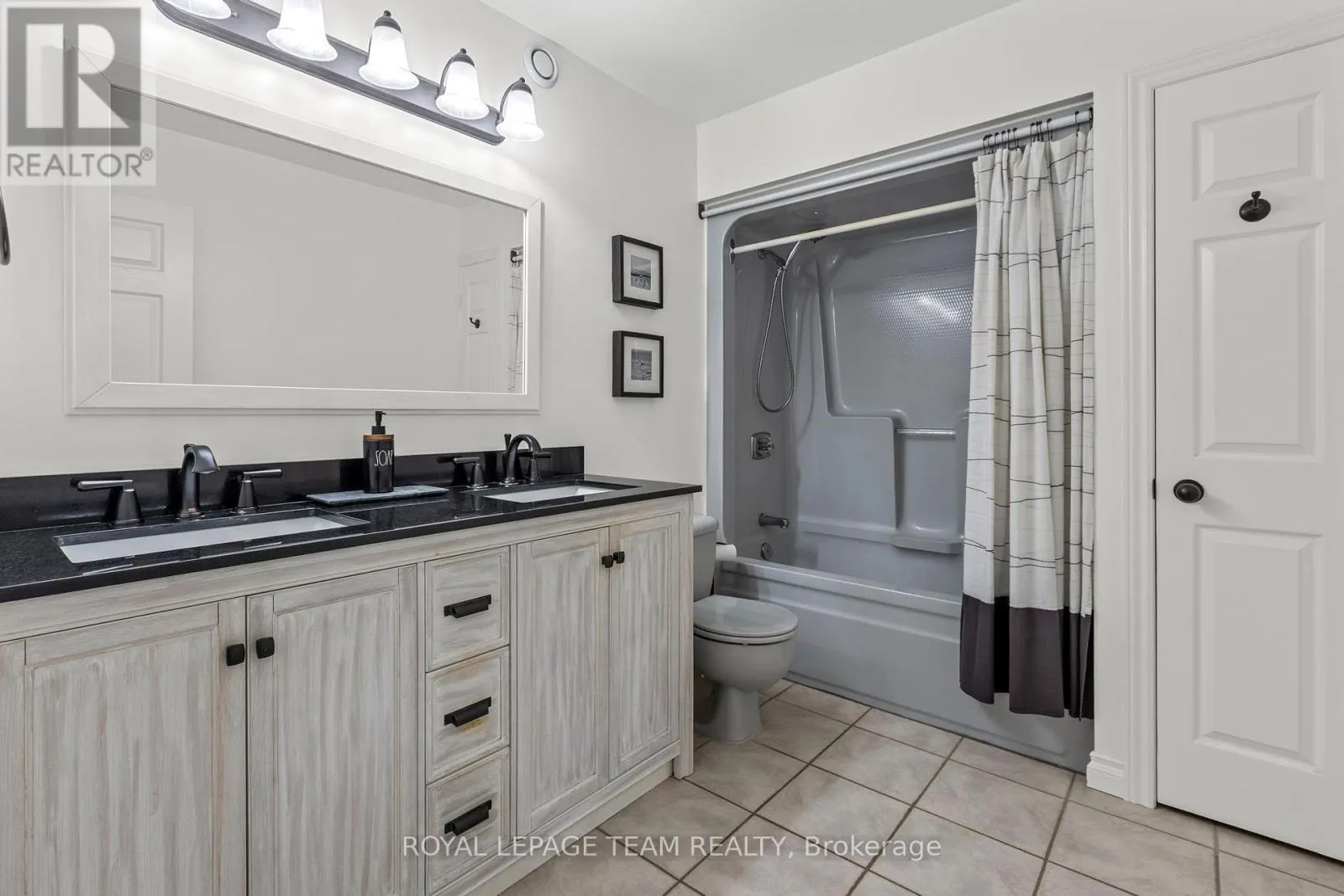 15 EMPRESS DRIVE