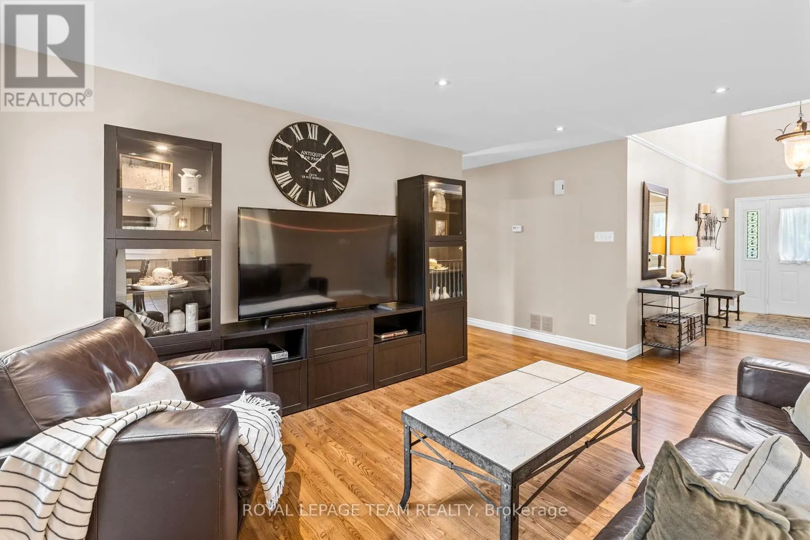 15 EMPRESS DRIVE