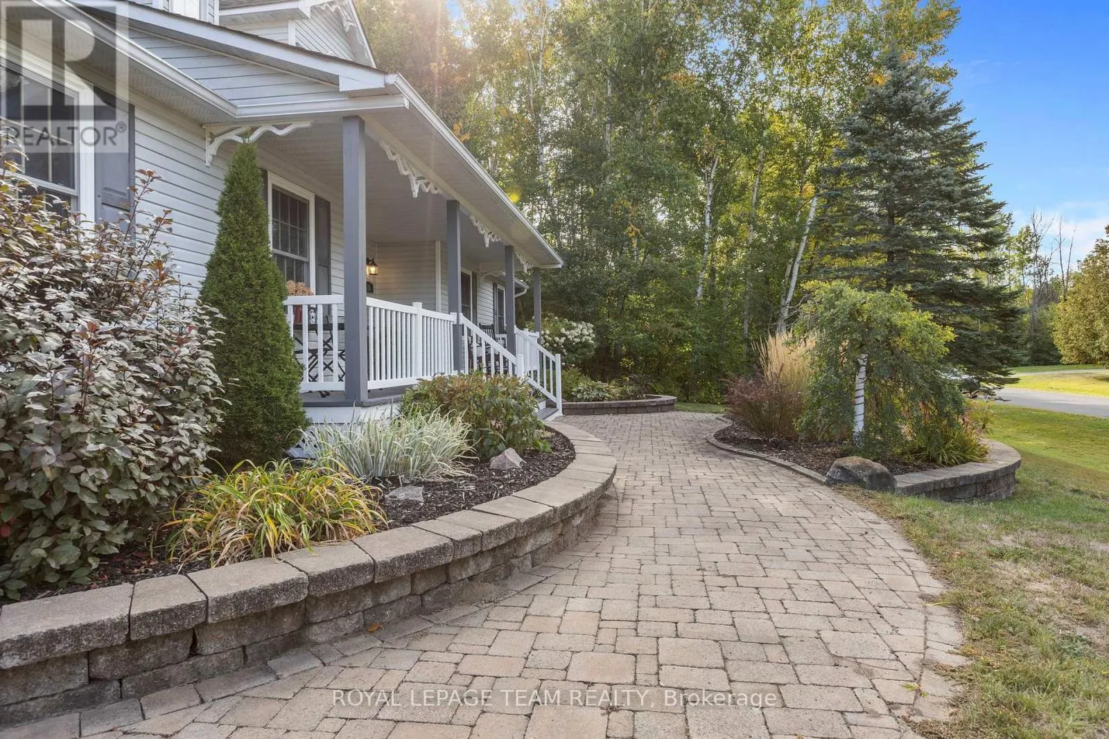 15 EMPRESS DRIVE