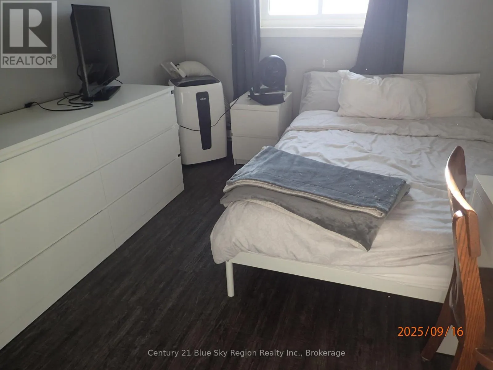 109 - 330 SIXTH AVENUE W, #109