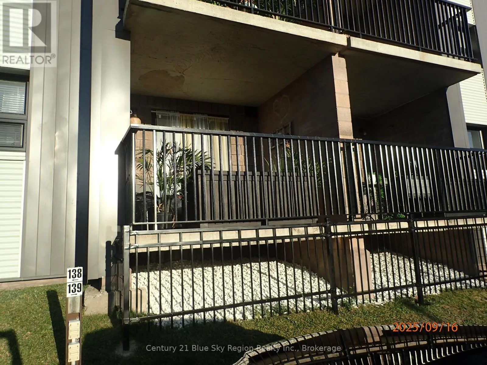 109 - 330 SIXTH AVENUE W, #109