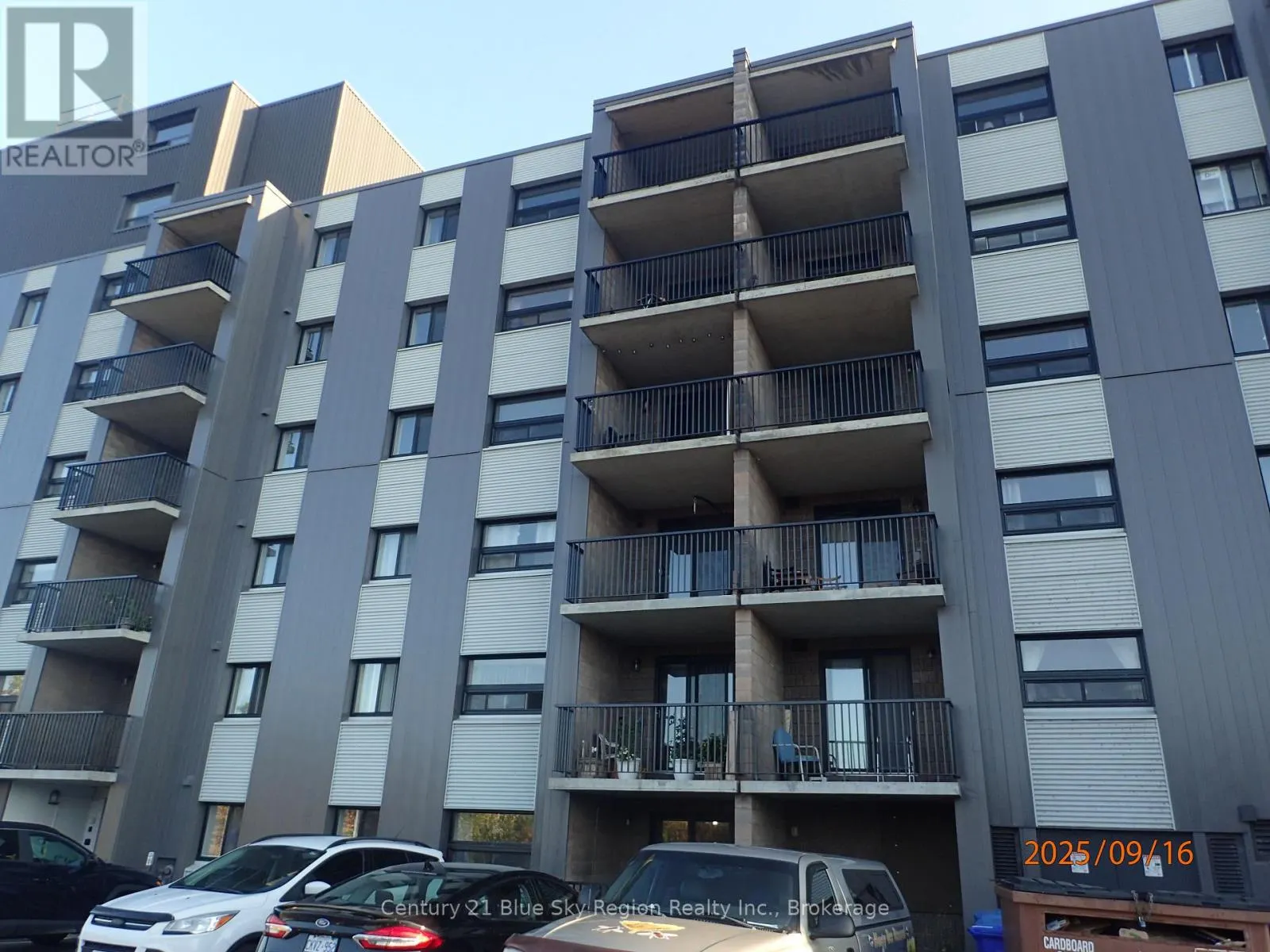 109 - 330 SIXTH AVENUE W, #109