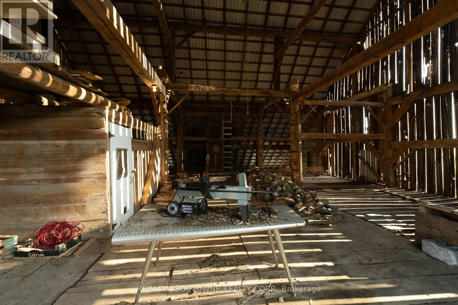 3276 GOVERNORS ROAD