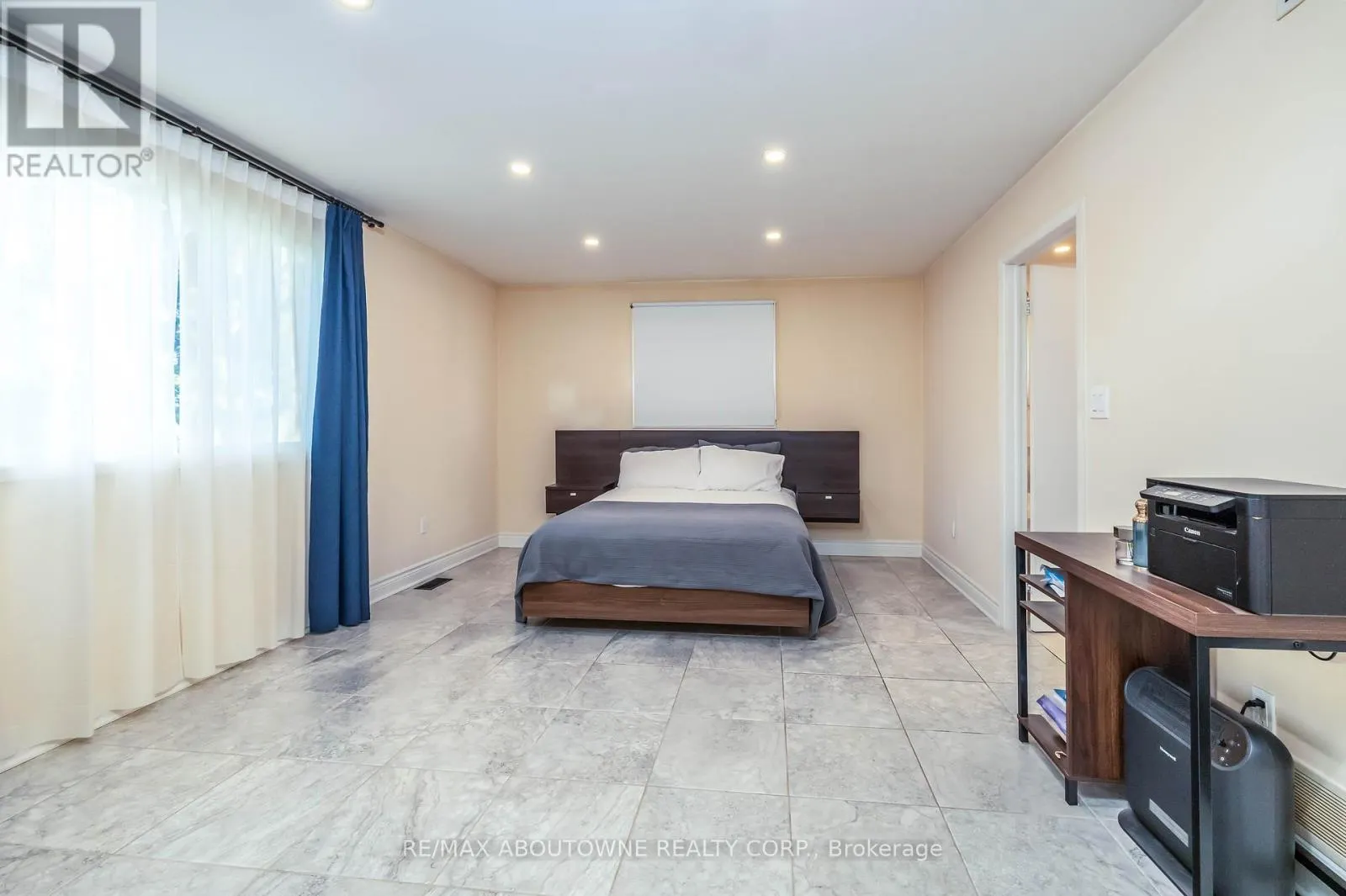 3276 GOVERNORS ROAD
