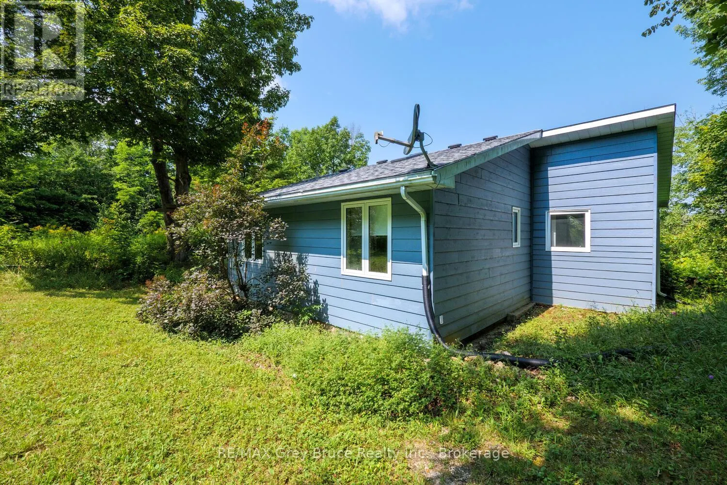 65 LAWRENCE ROAD