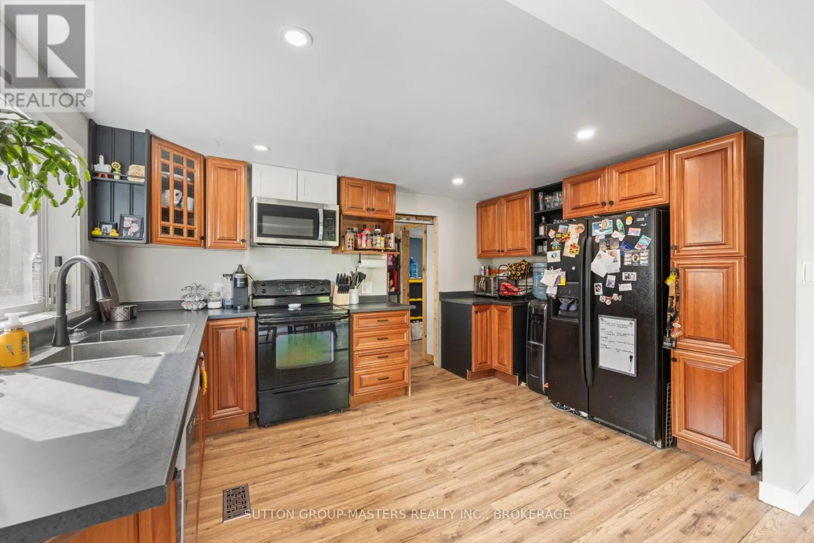 1175 RITCHIE ROAD