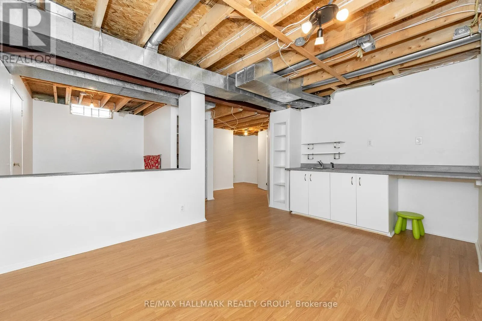 55 WILLOW GLEN DRIVE