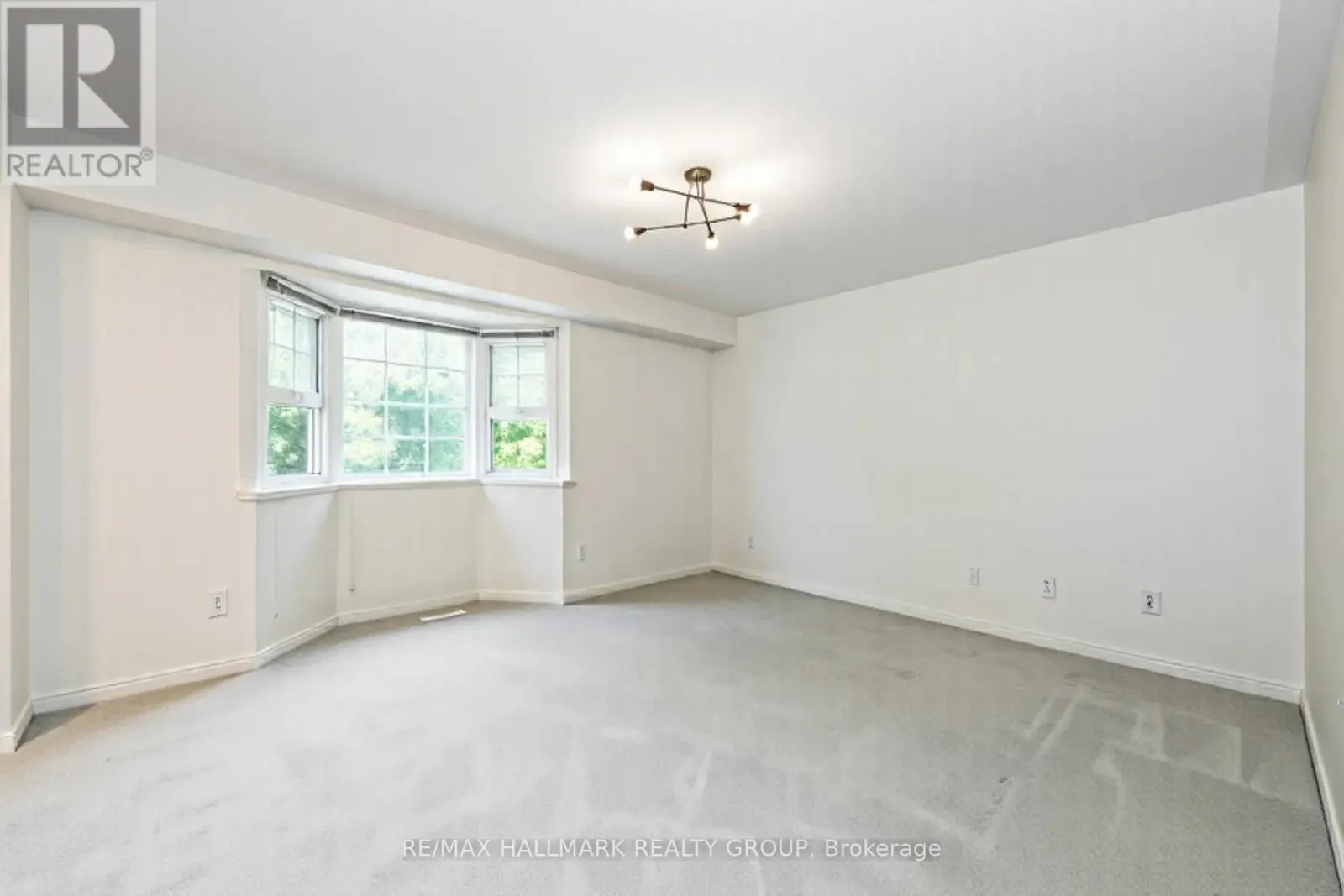 55 WILLOW GLEN DRIVE