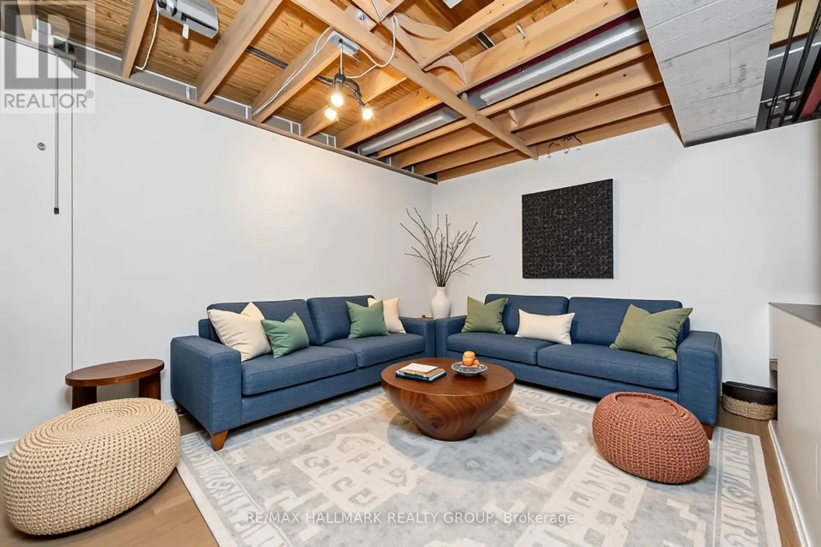 55 WILLOW GLEN DRIVE