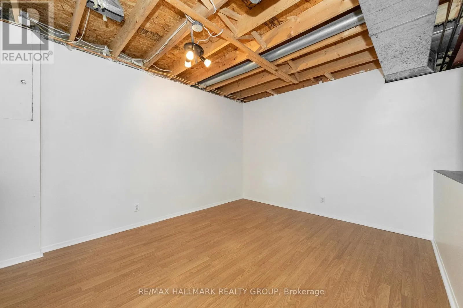 55 WILLOW GLEN DRIVE