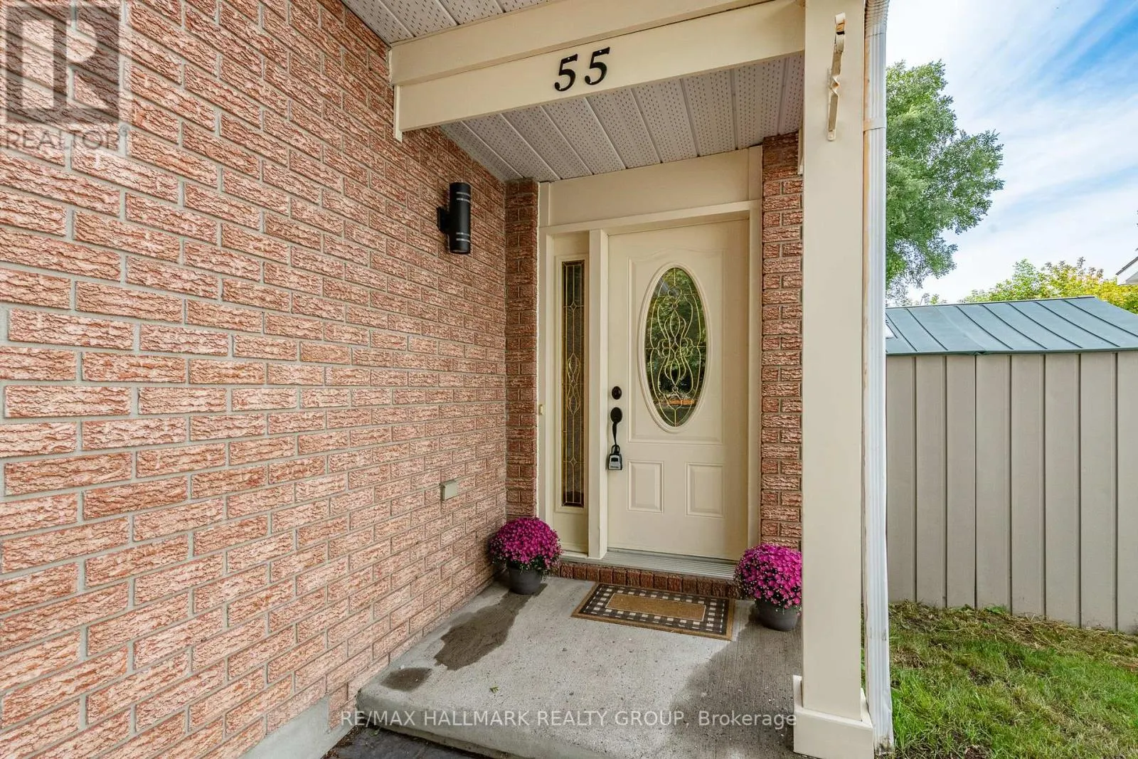 55 WILLOW GLEN DRIVE