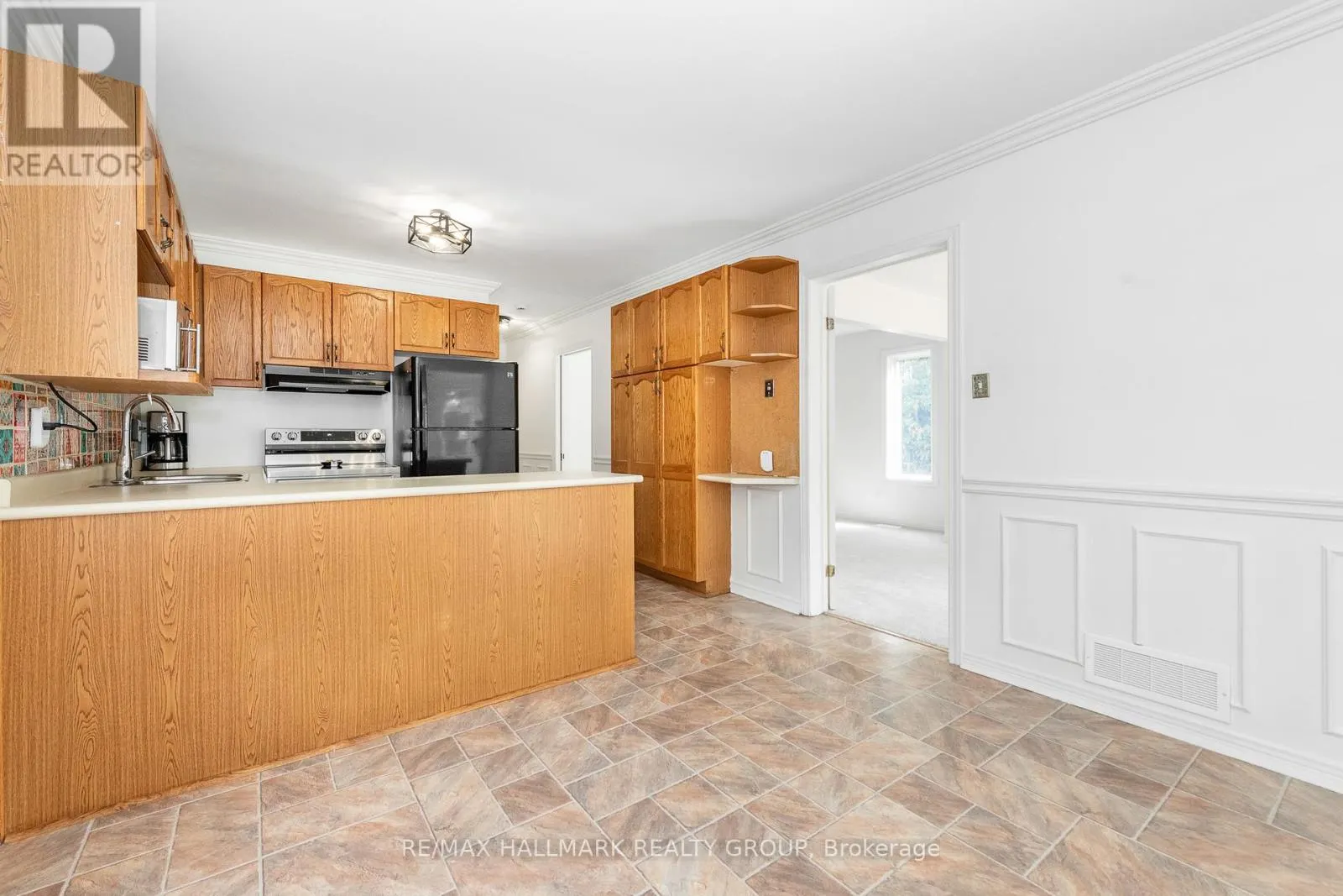 55 WILLOW GLEN DRIVE