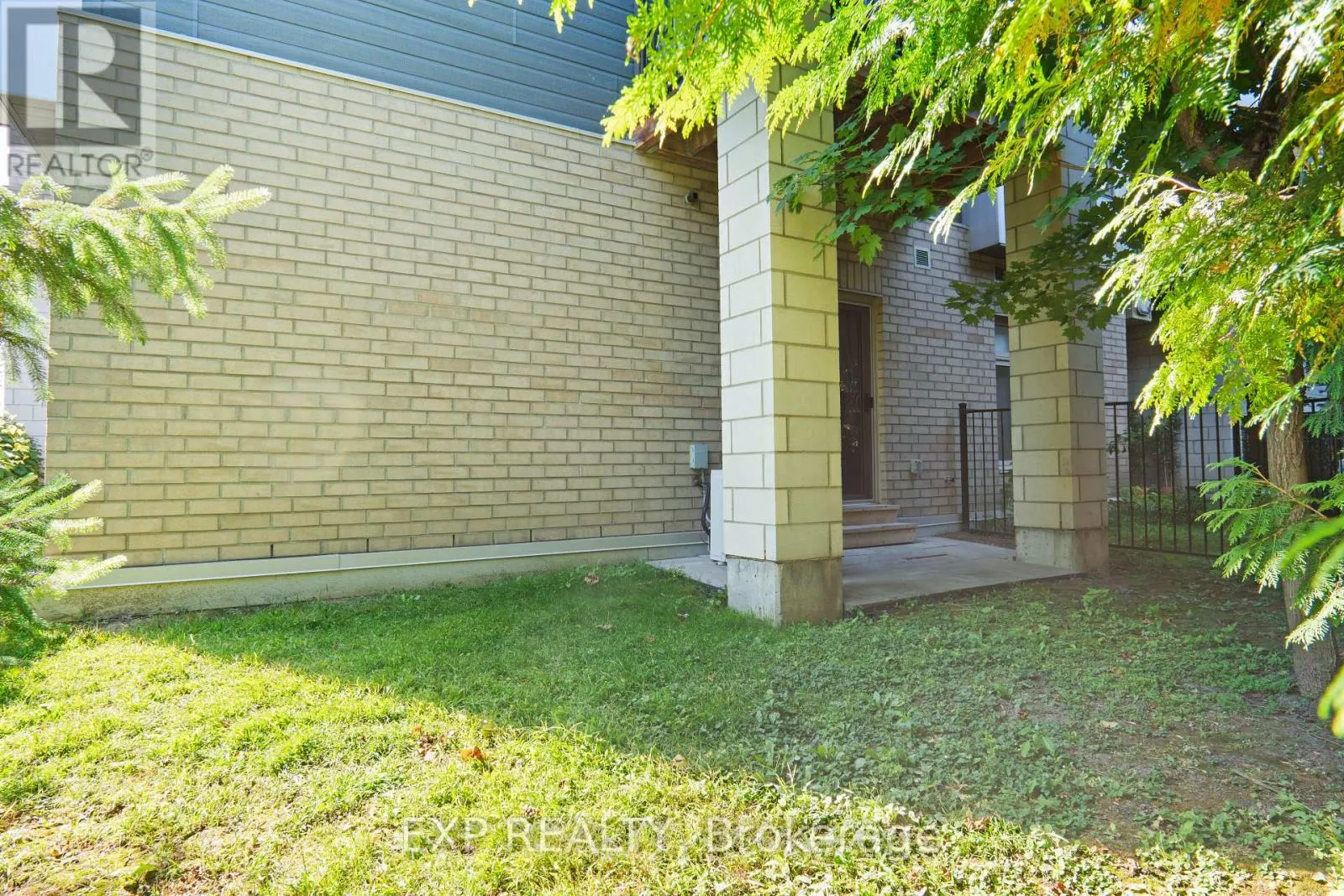 108 - 2785 BASELINE ROAD