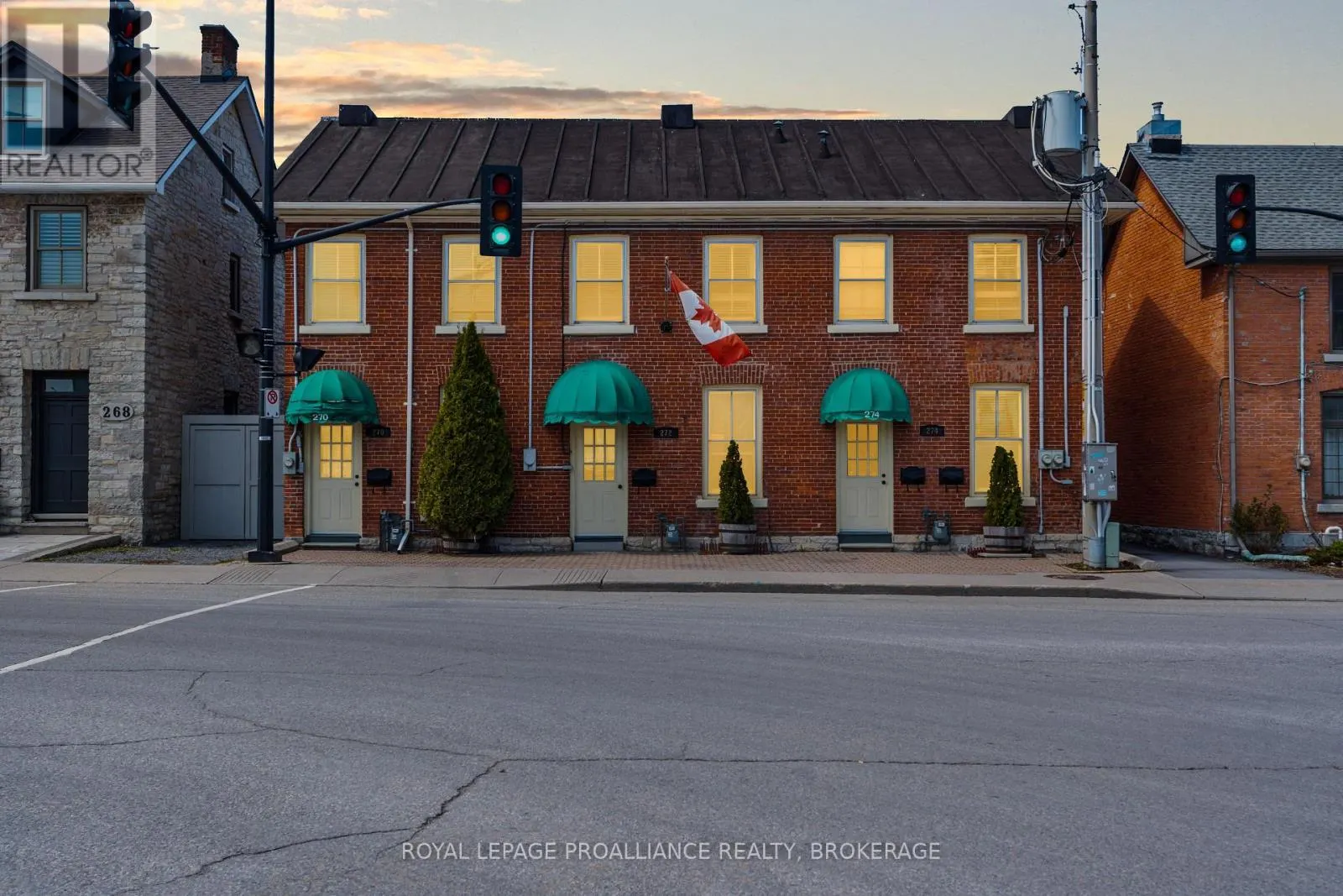 272 WELLINGTON STREET