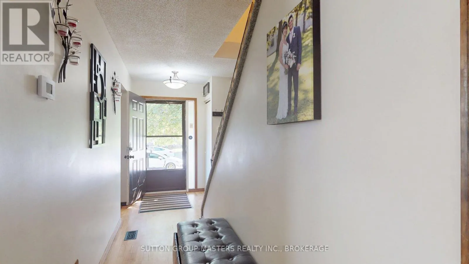 4 TRILLIUM COURT