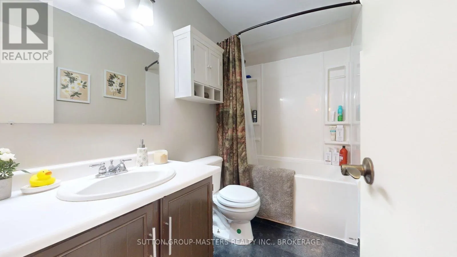 4 TRILLIUM COURT