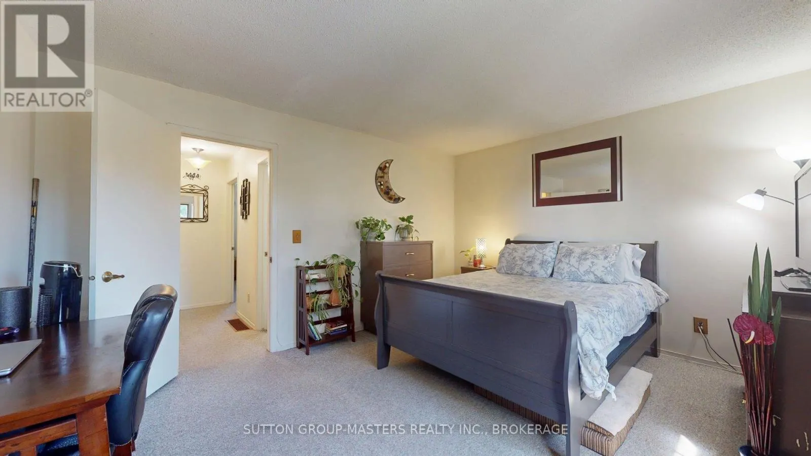 4 TRILLIUM COURT