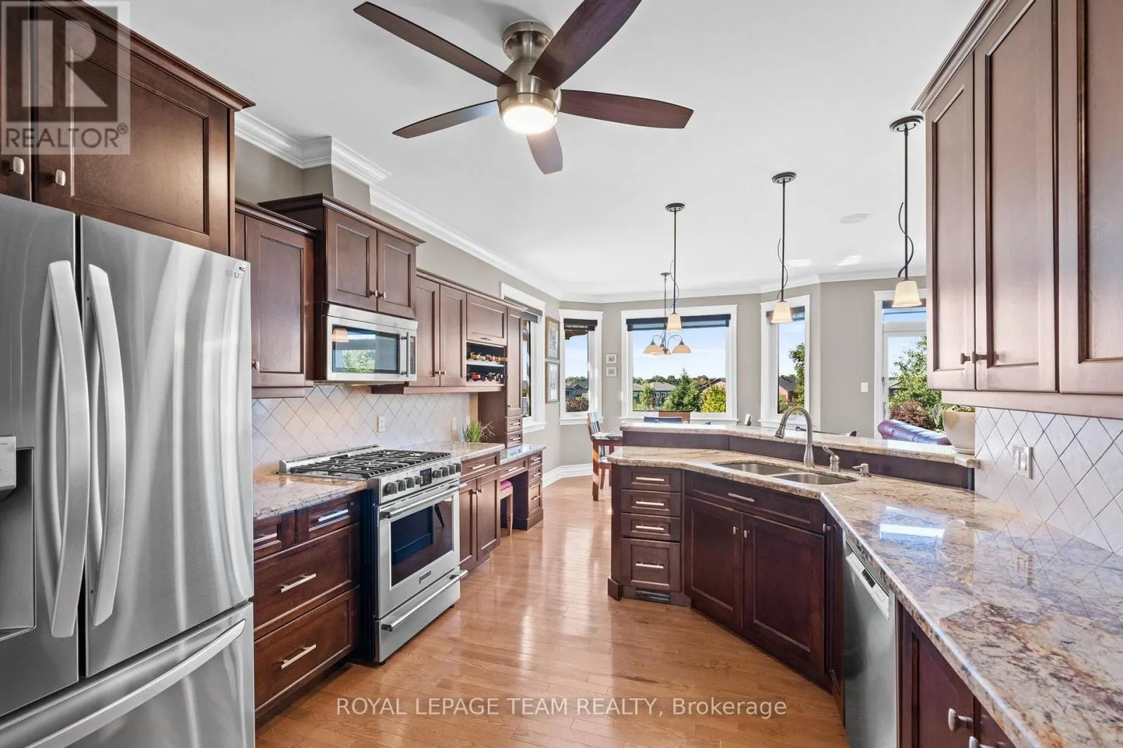 2193 TRAILWOOD DRIVE