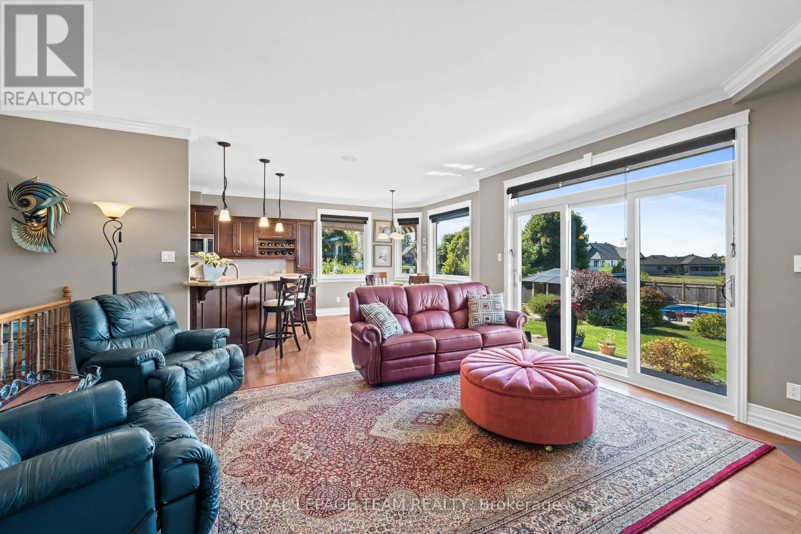 2193 TRAILWOOD DRIVE