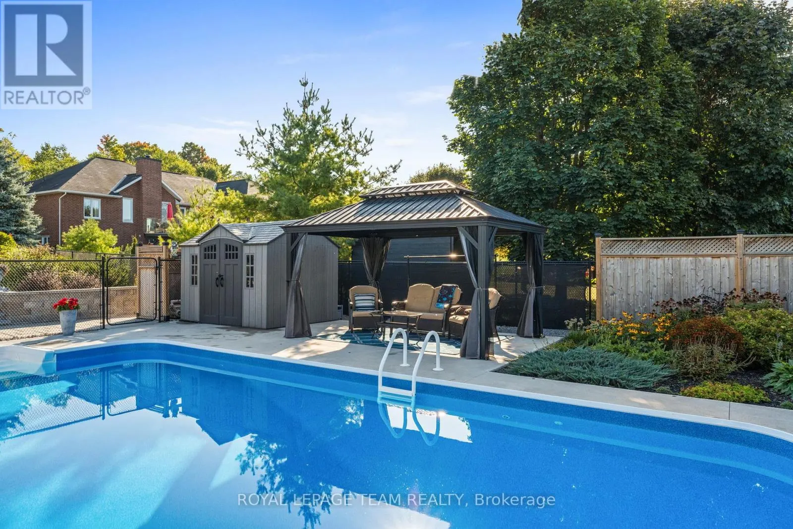 2193 TRAILWOOD DRIVE