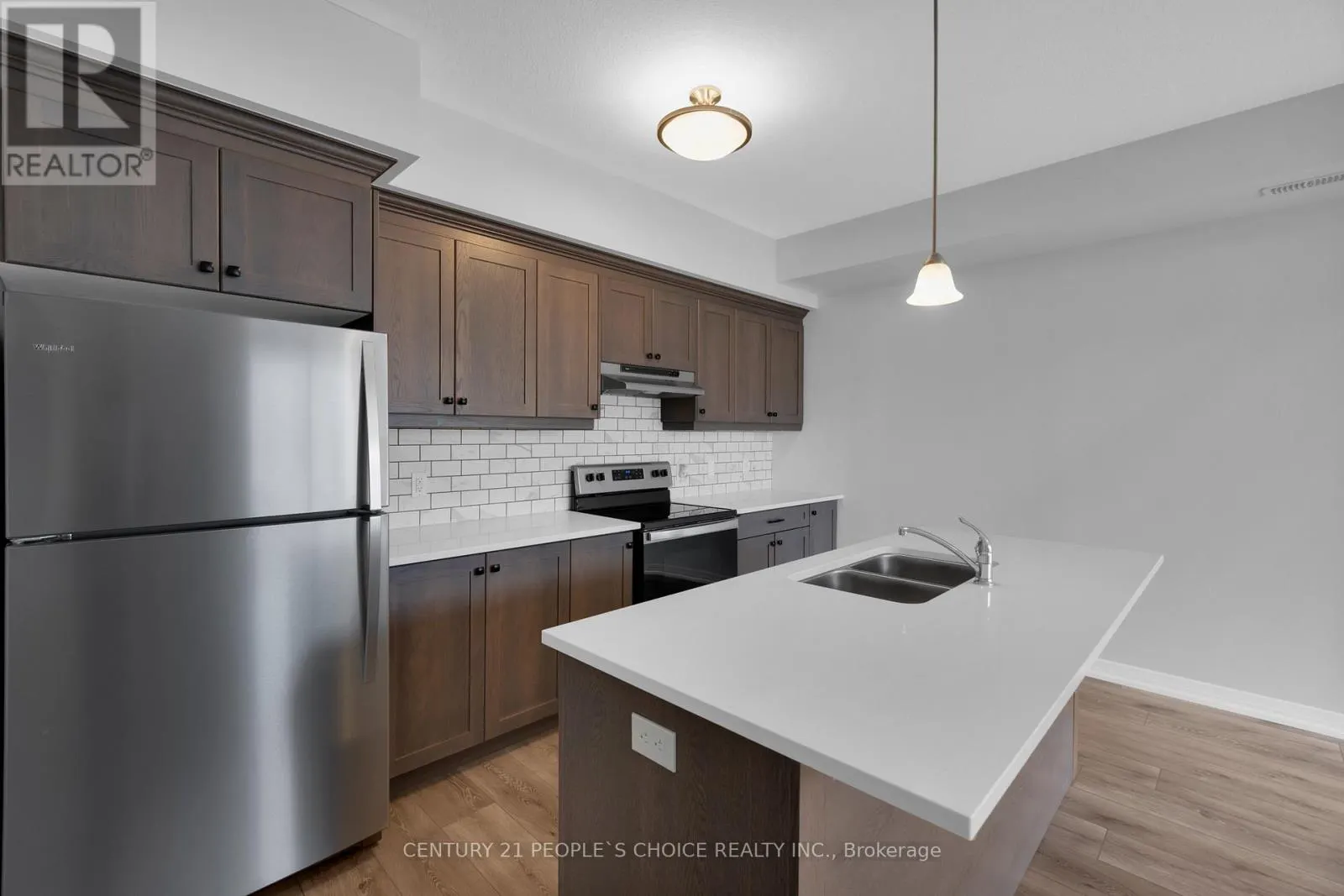 76 - 261 WOODBINE AVENUE