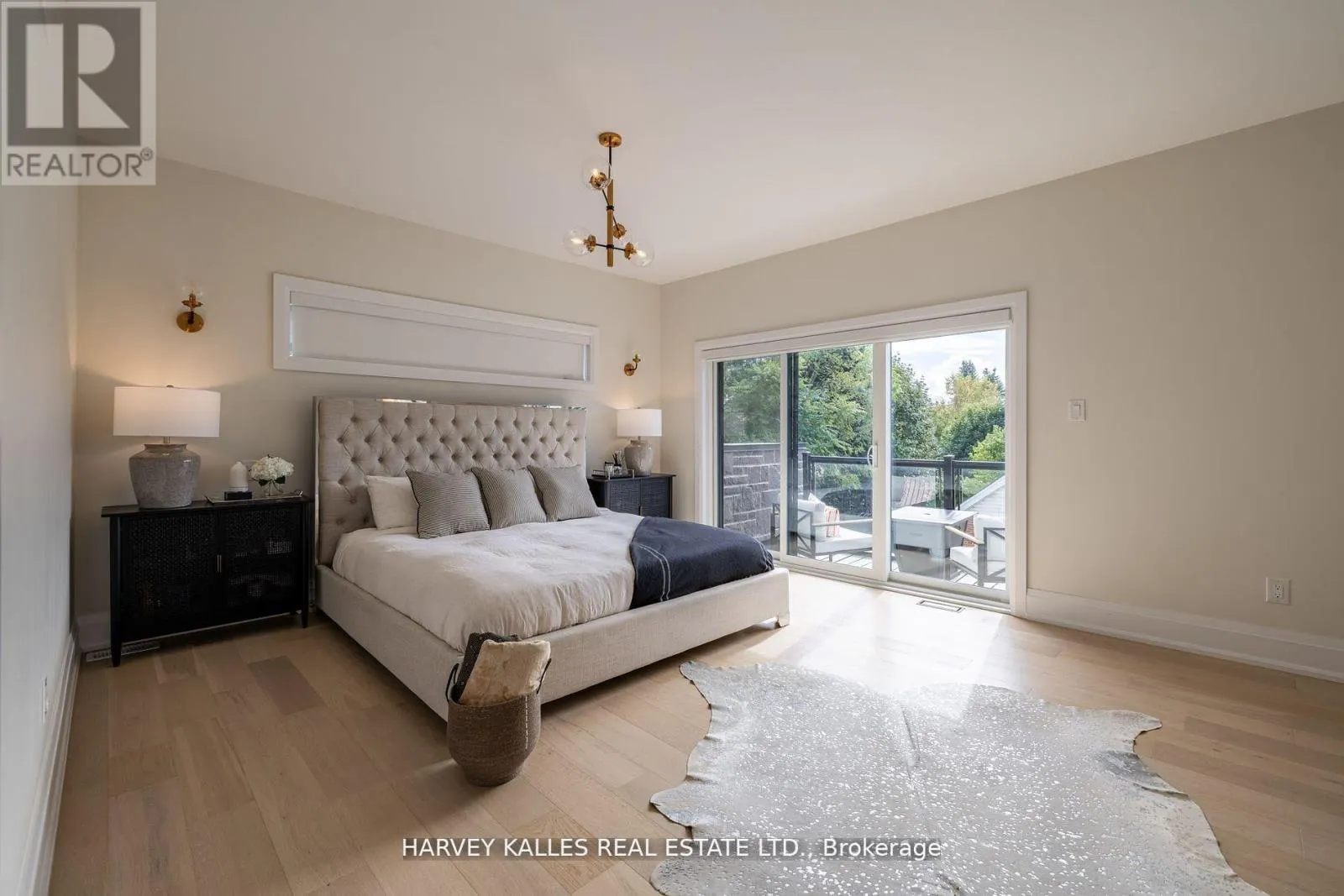 1 - 121 FIDDLERS GREEN ROAD