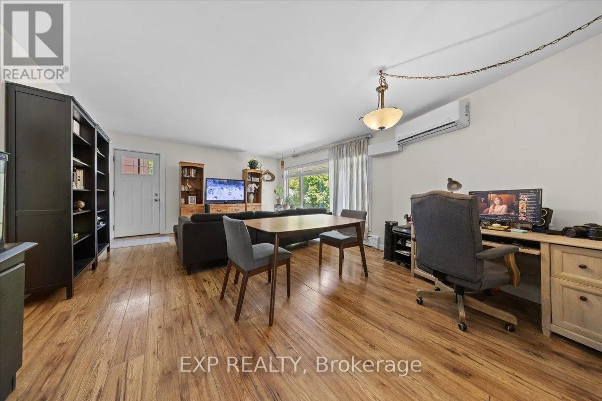 215 LAVERGNE STREET
