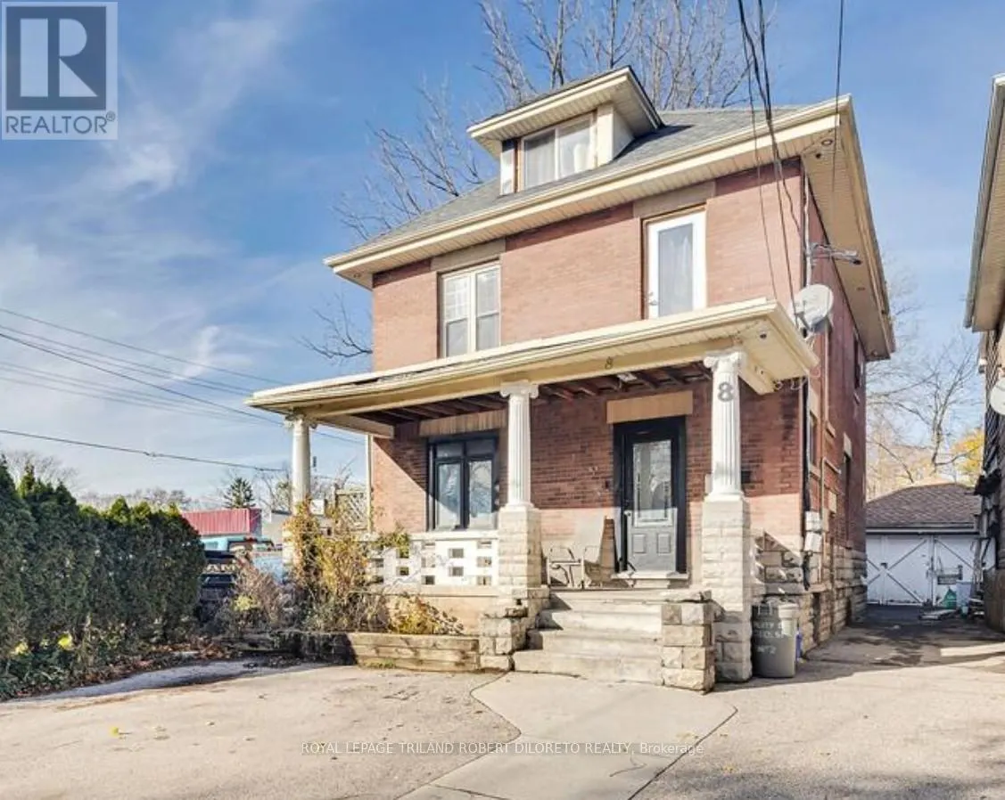 8 BRUCE STREET