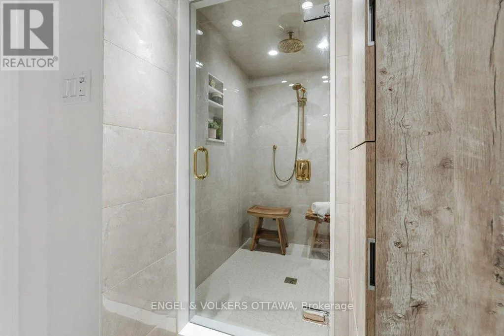 386 ASHBURY ROAD