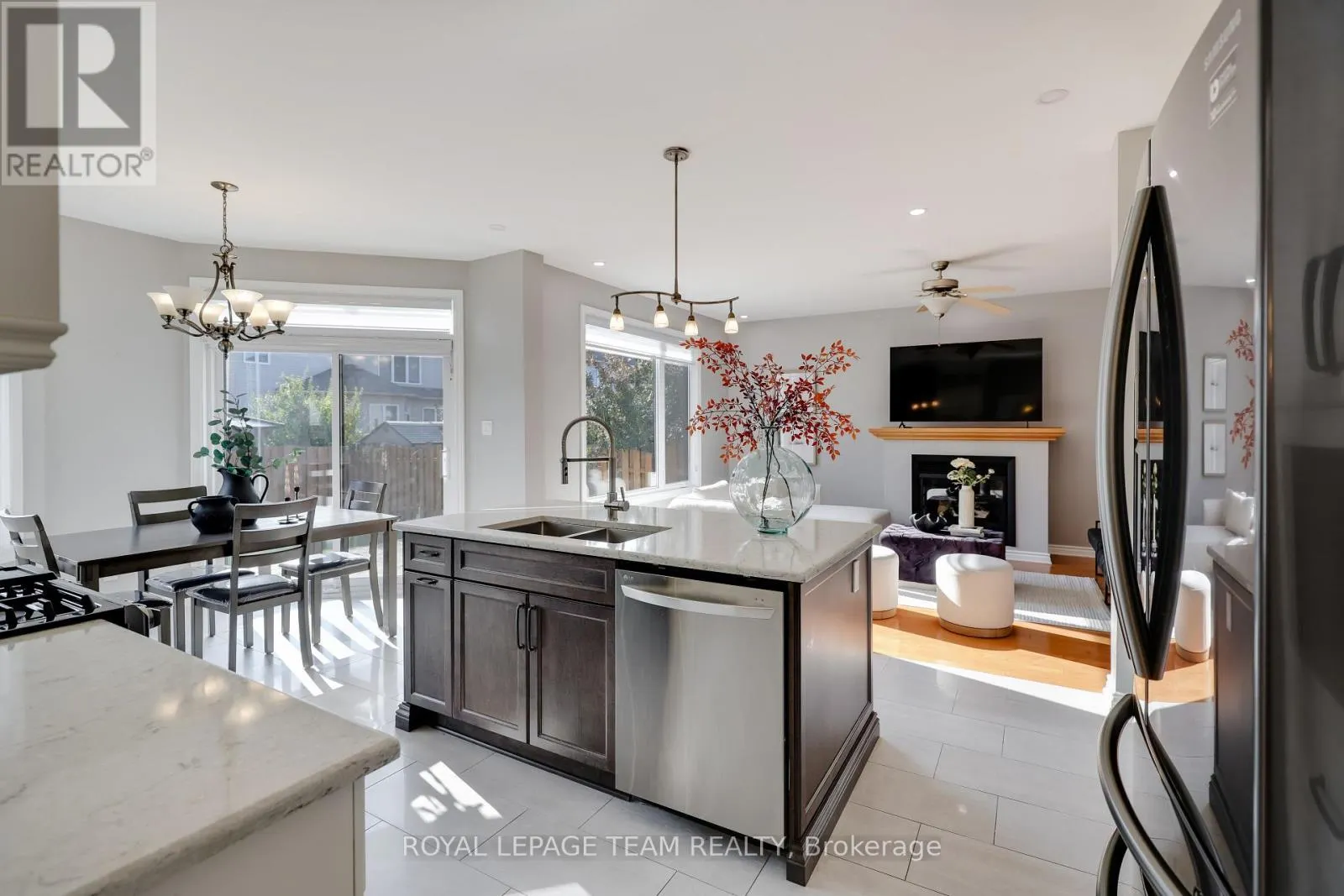 36 KEIGHLEY CIRCLE