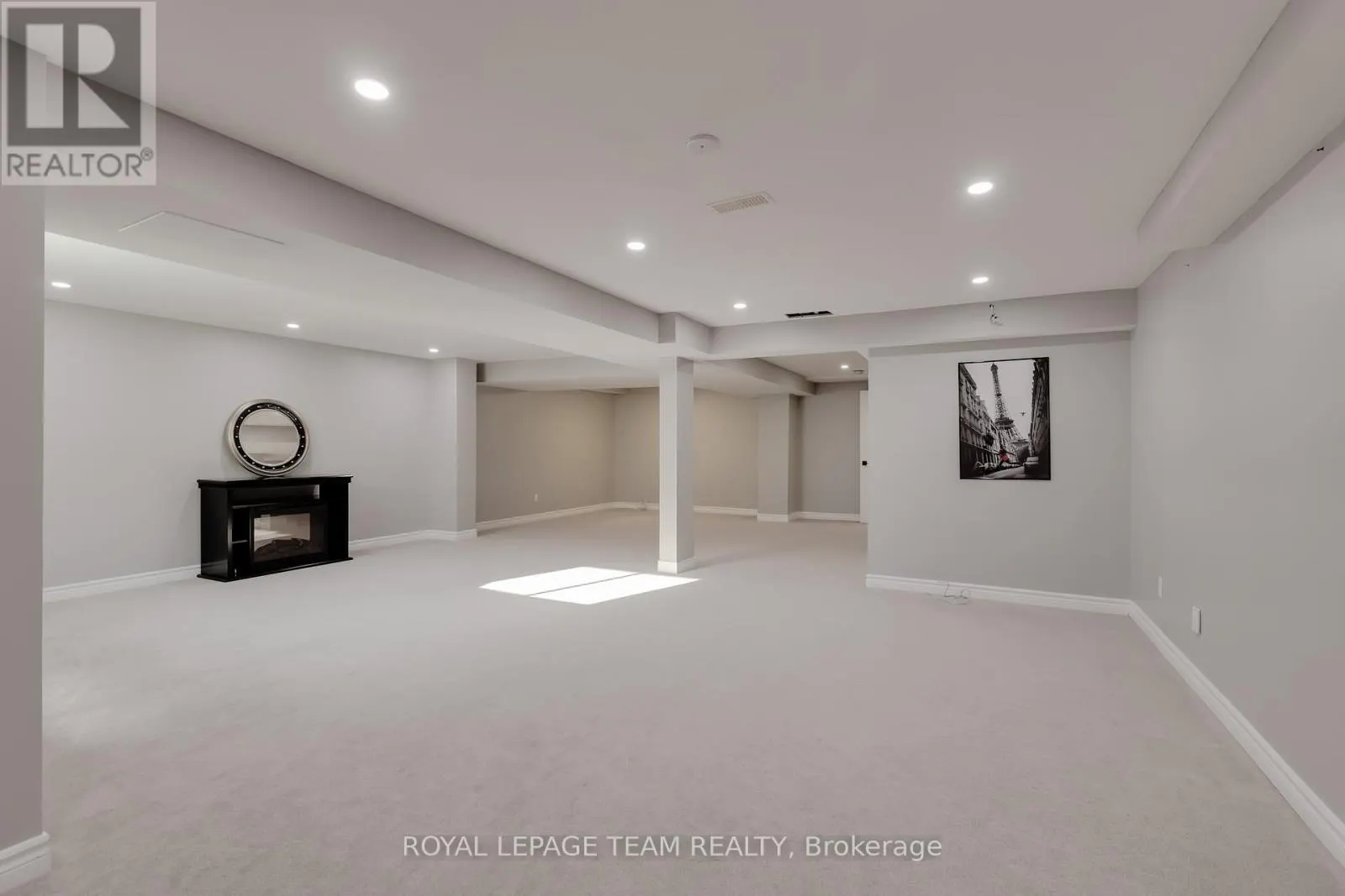 36 KEIGHLEY CIRCLE