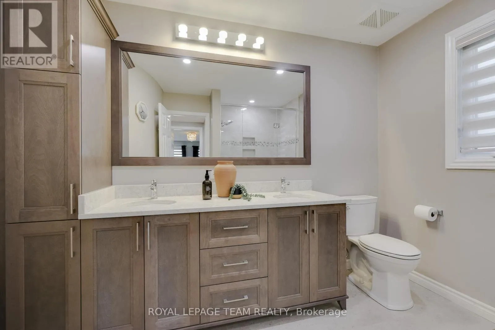 36 KEIGHLEY CIRCLE