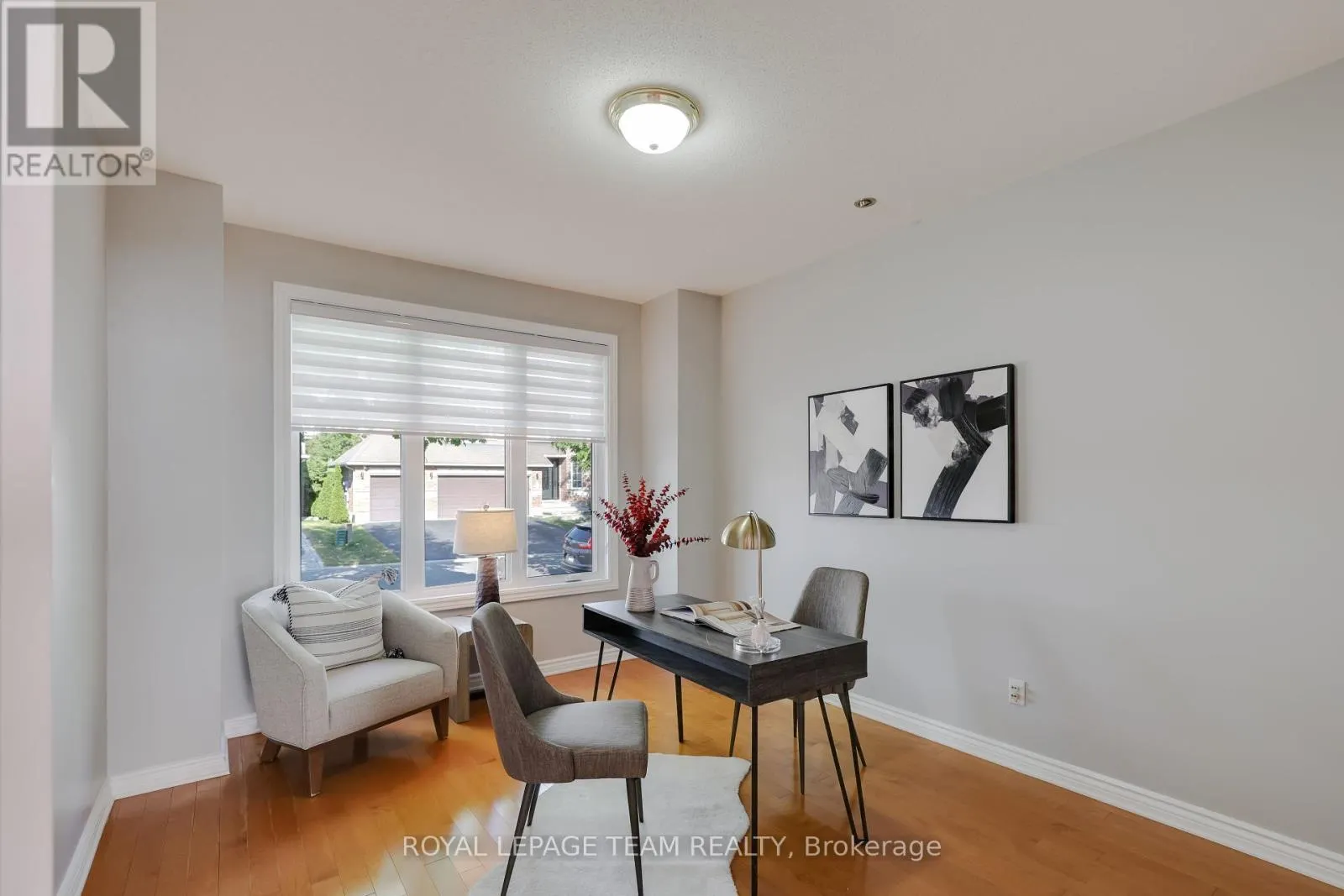 36 KEIGHLEY CIRCLE