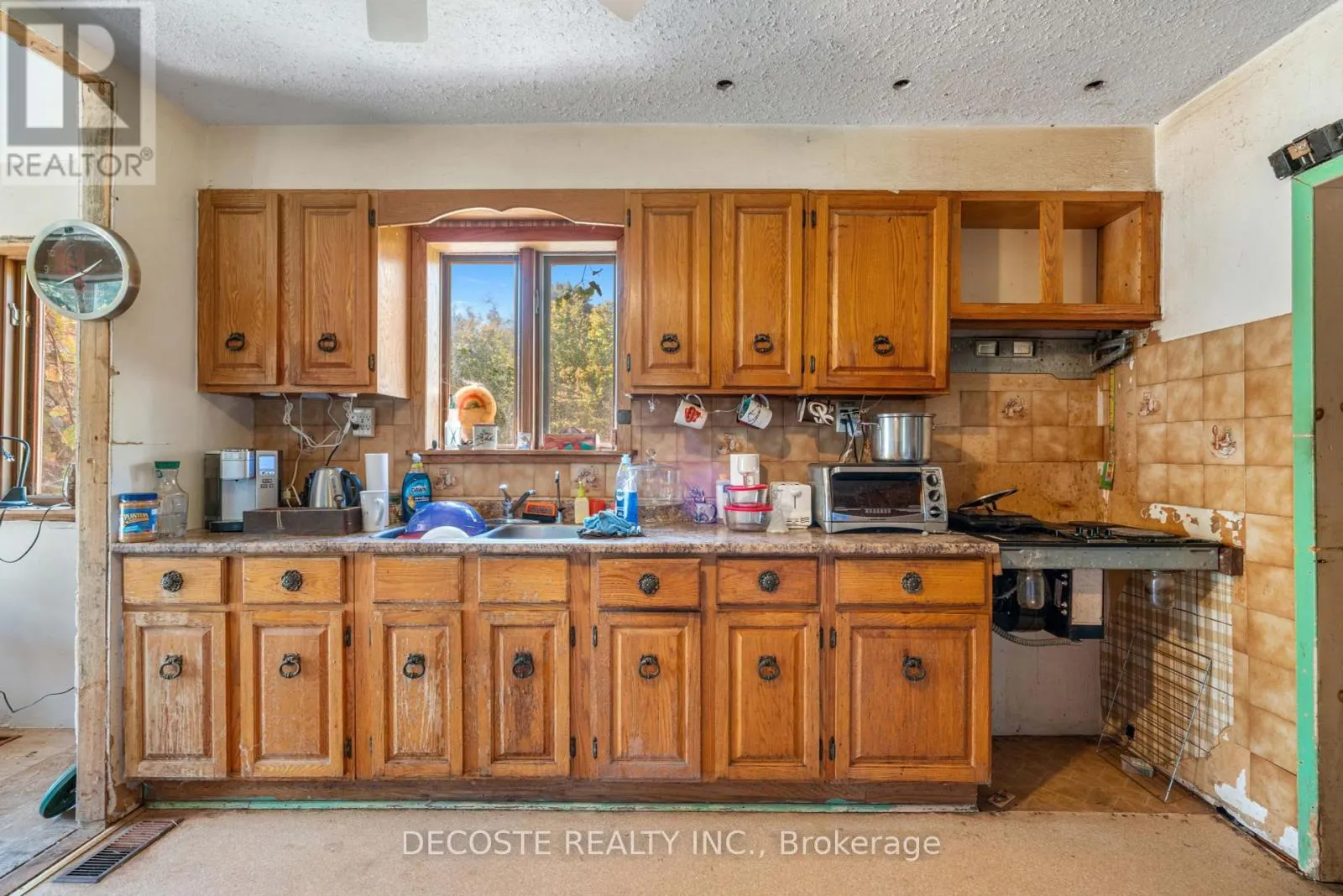 4624 GLEN ROY ROAD