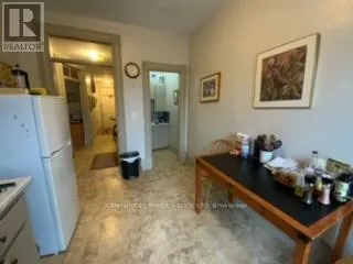 3 - 33 KING STREET W