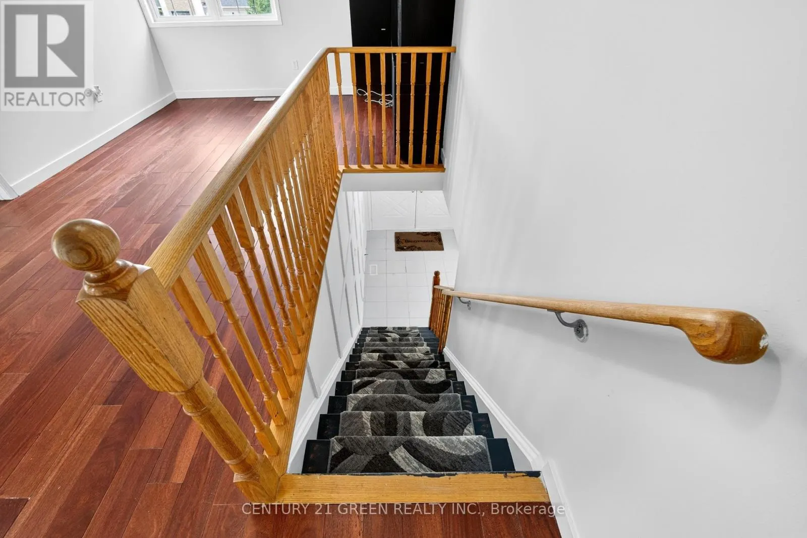 110 HUNTER WAY