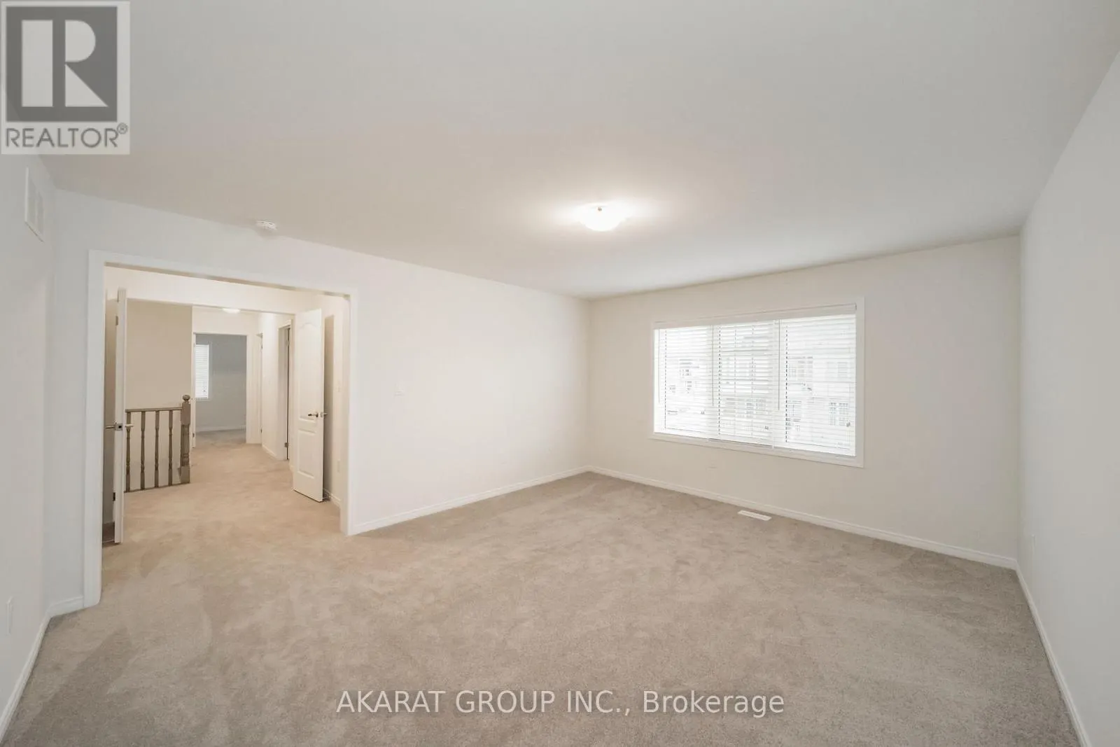 21 LEGACY LANE