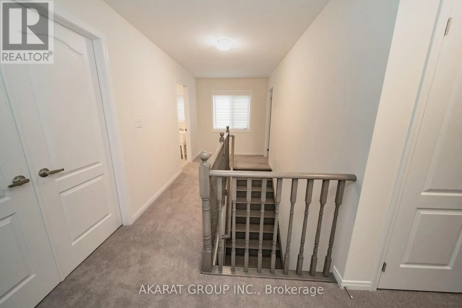 21 LEGACY LANE