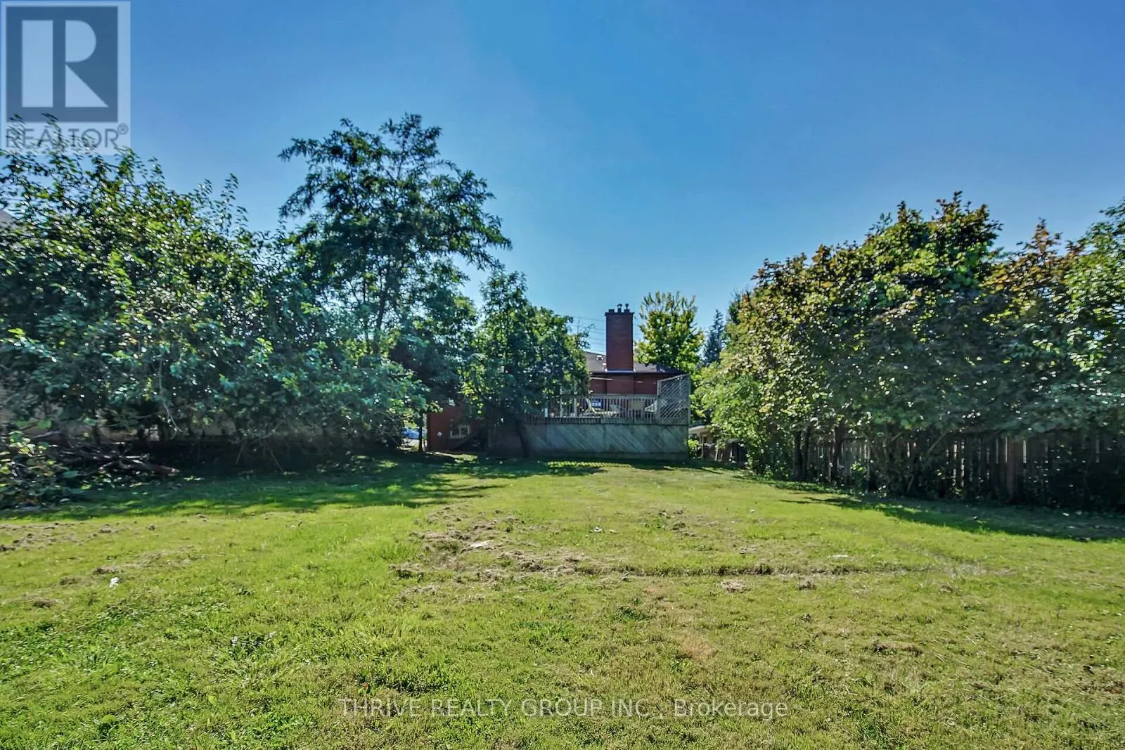 425 RIVERSIDE DRIVE