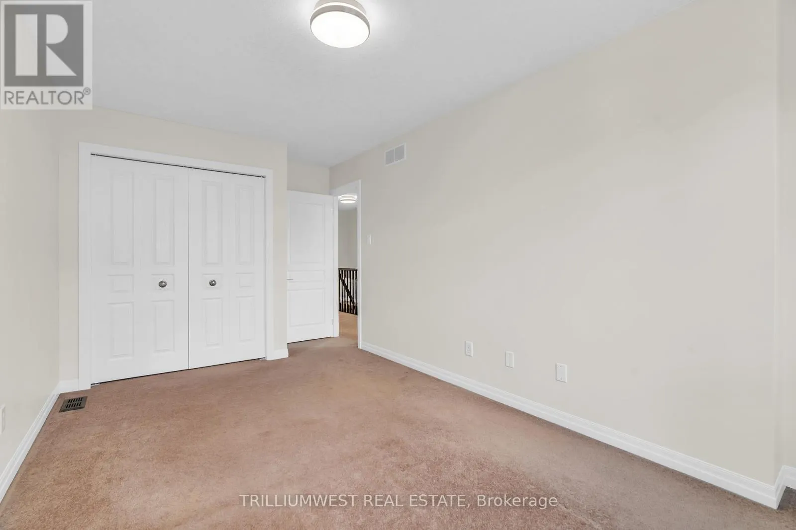 35 - 105 PINNACLE DRIVE